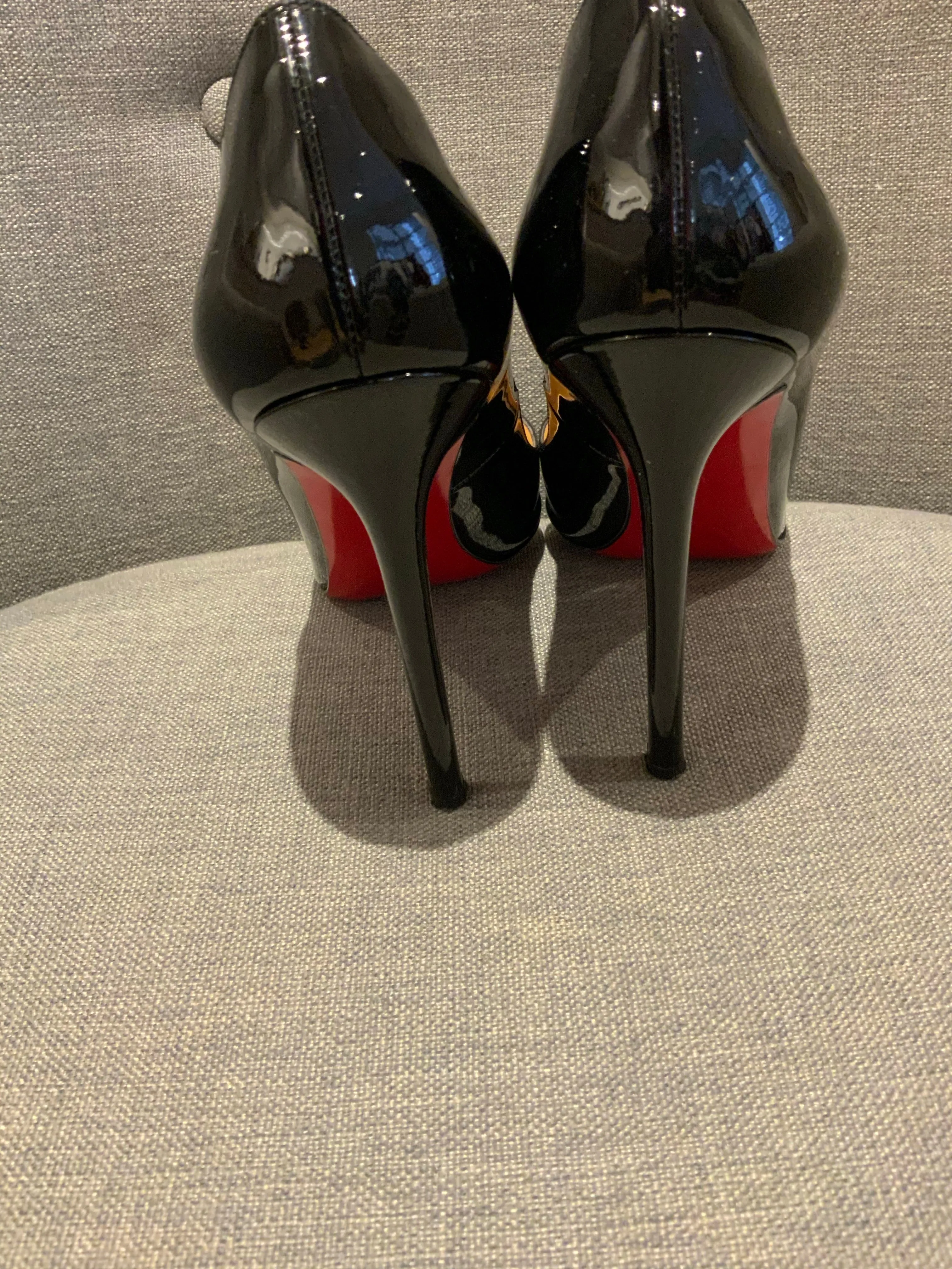 Christian Louboutin Pigalle 120 black patent leather pumps shoes 36.5 US 6.5 ladies