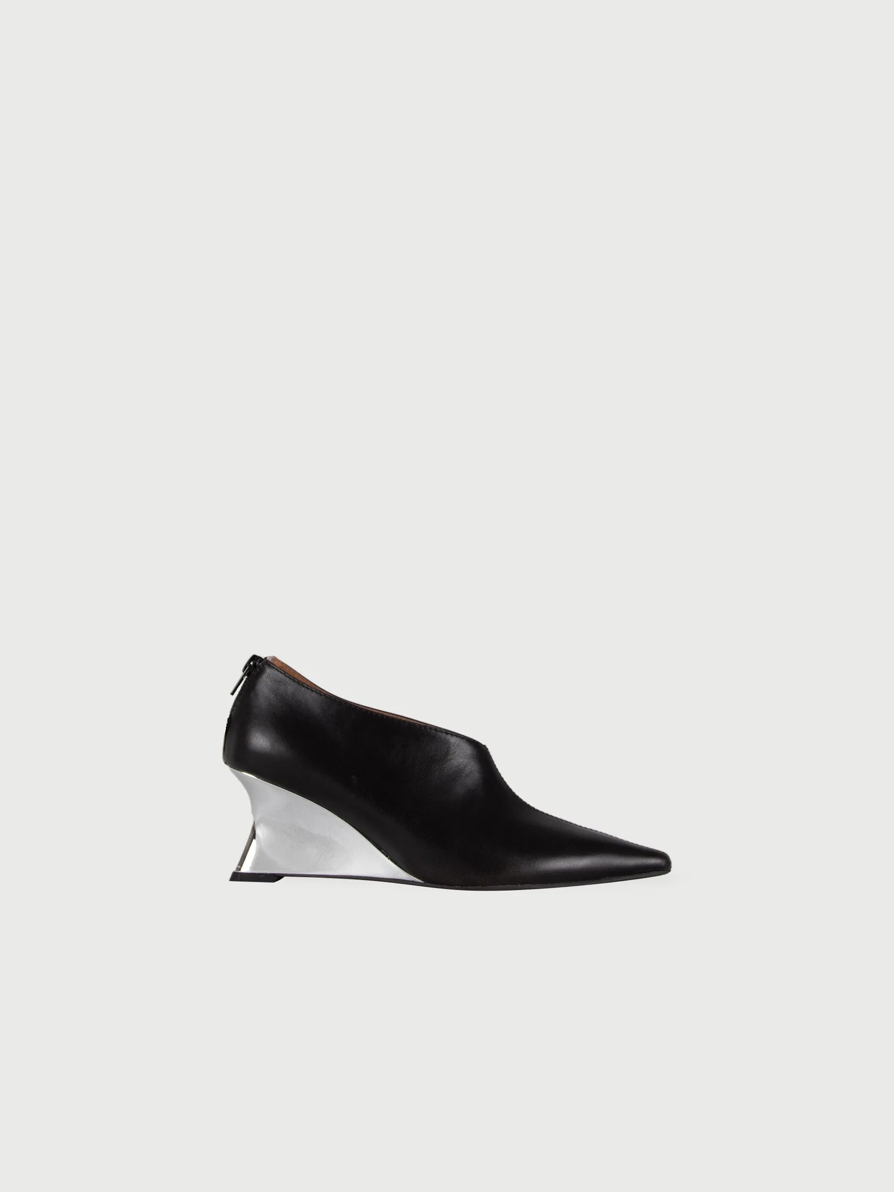Pointed Aero Heels
