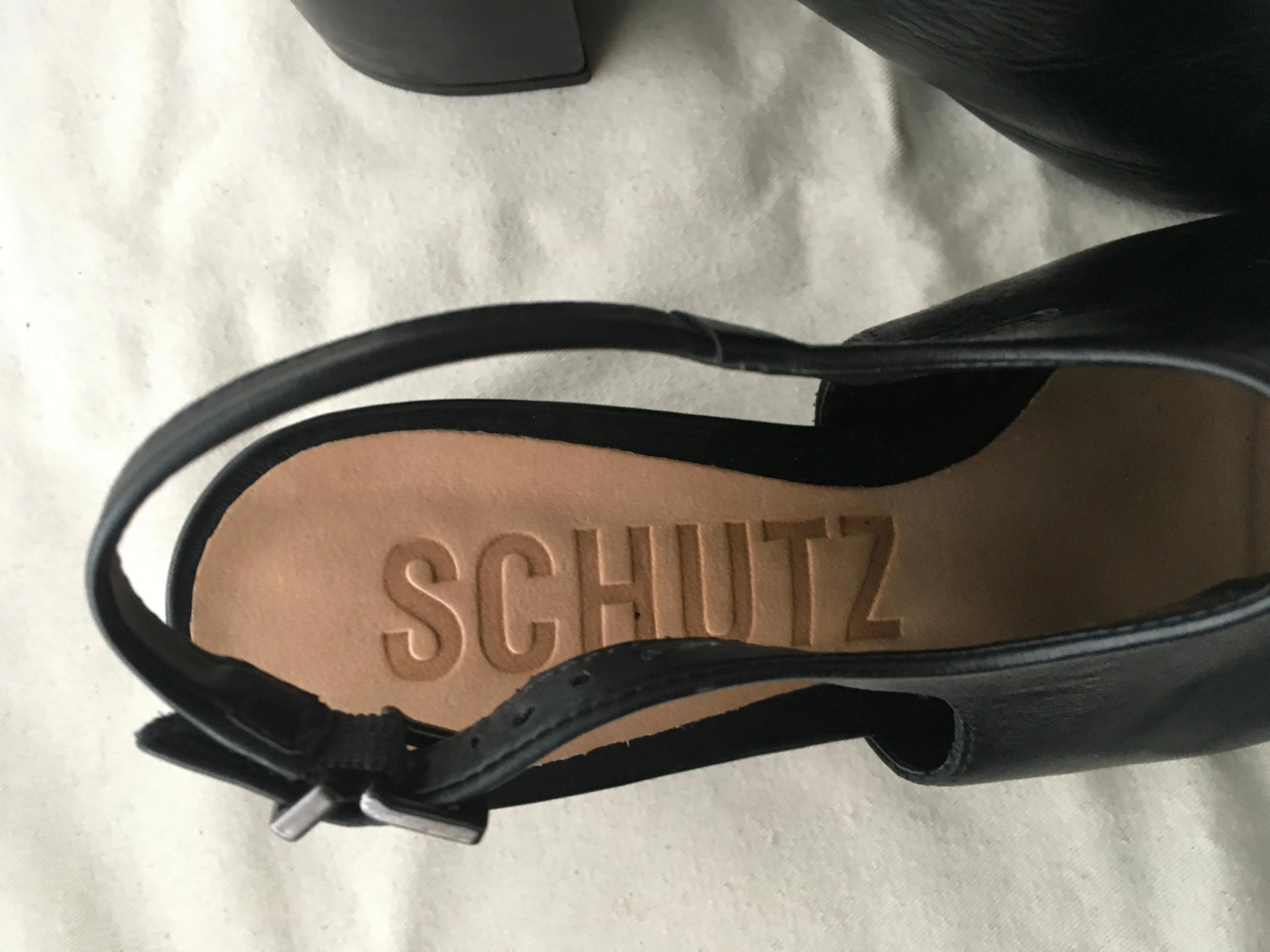 Schutz Atanado Soft Black High Heel Sandals Slip-On Wedge Shoes Size BR 7 39 ladies